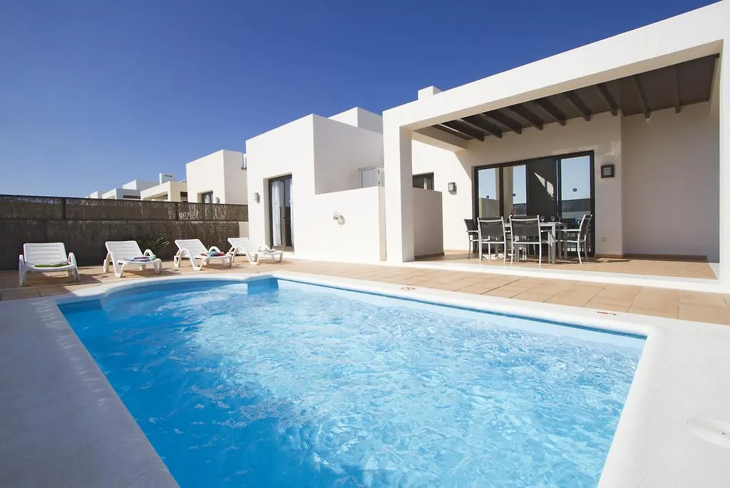 Ereza Villas Las Buganvillas-1